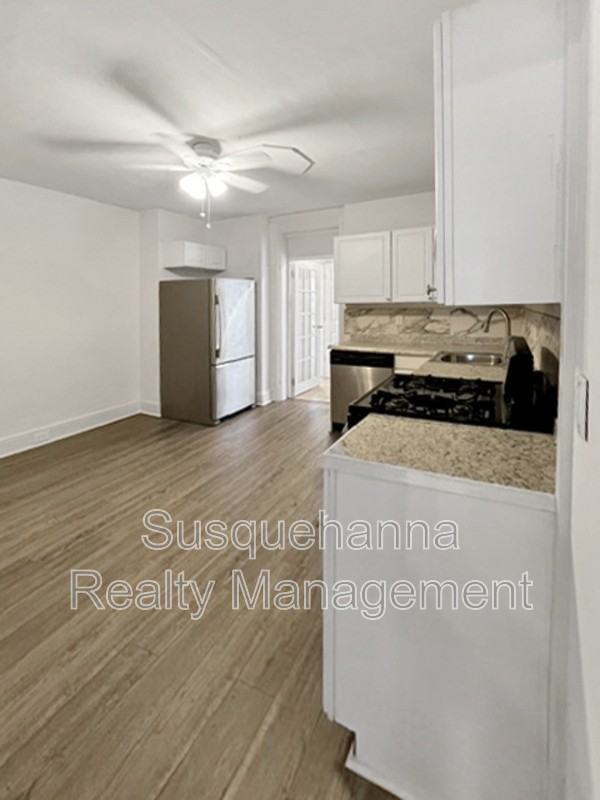 312 E Liberty St - Photo 6 of 15