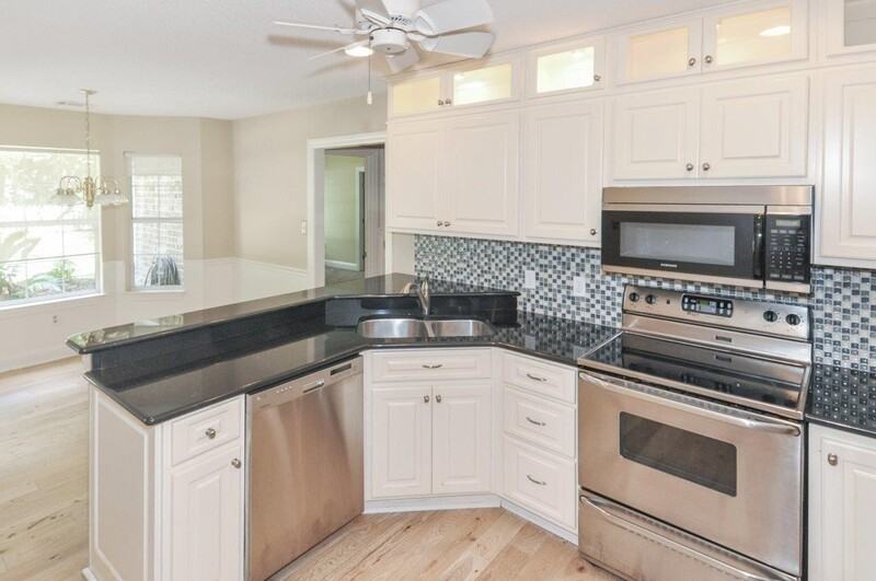 3 Oak Creek Ct - Photo 7 of 26
