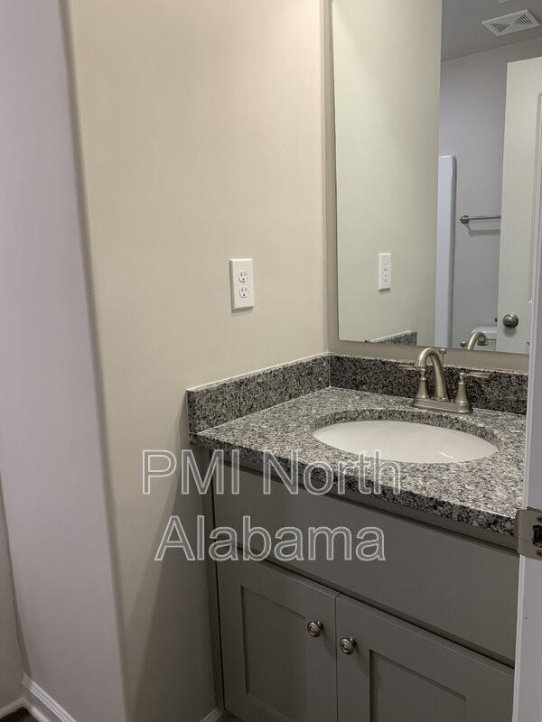 101 Ocean Springs Ave - Photo 7 of 10
