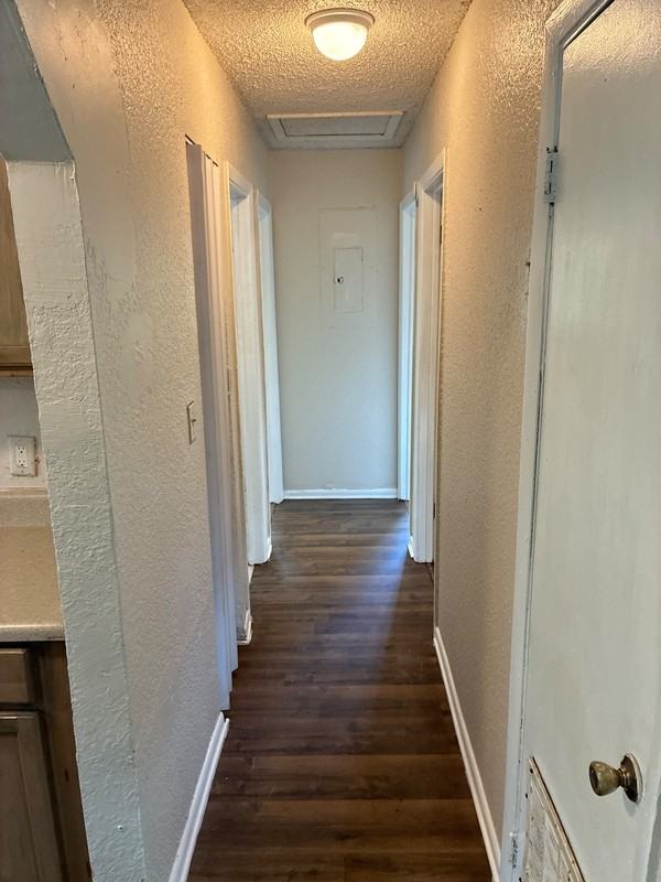 4520 Bessie Cir W - Photo 6 of 16