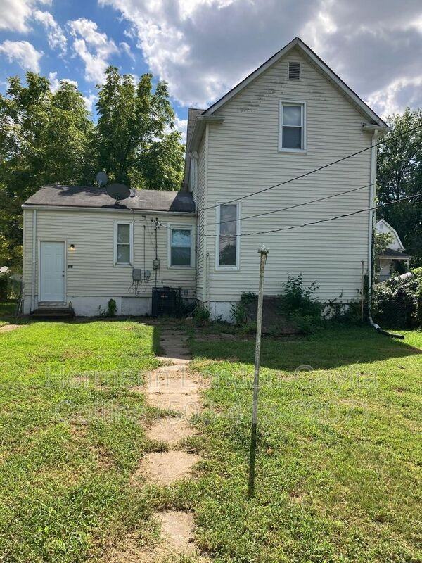 883 Elias Ave - Photo 3 of 20