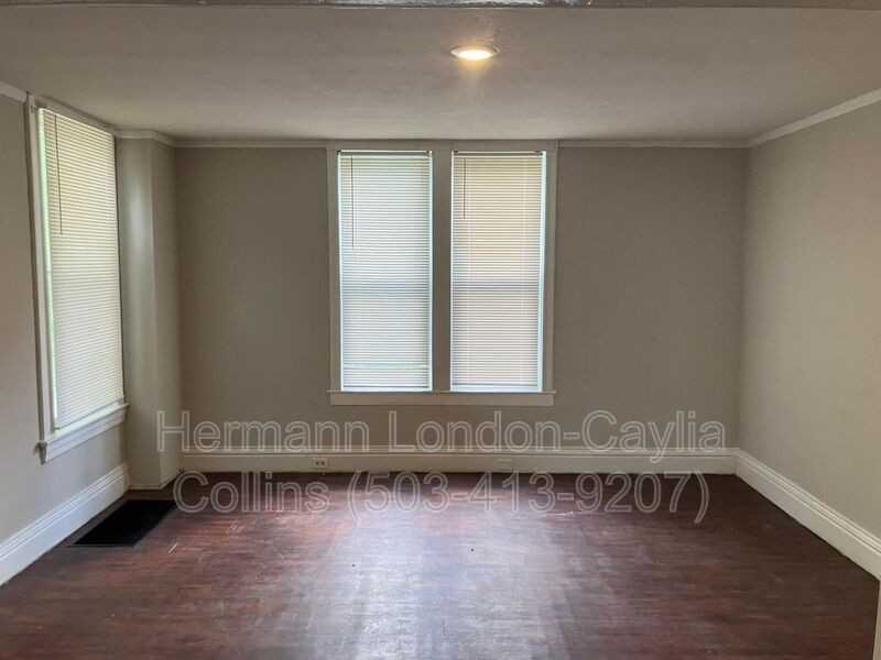 883 Elias Ave - Photo 7 of 20