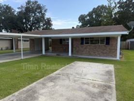 306 Bahon St - Photo 1 of 1