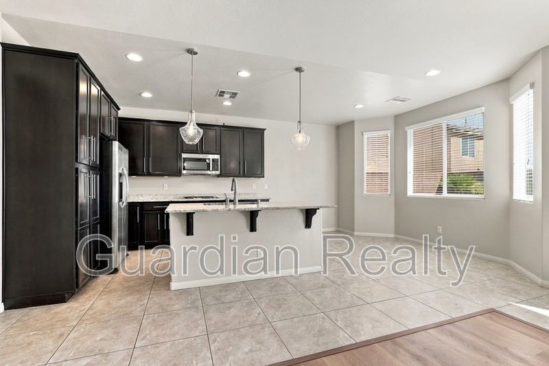 5582 Grinding Rock Way - Photo 4 of 25