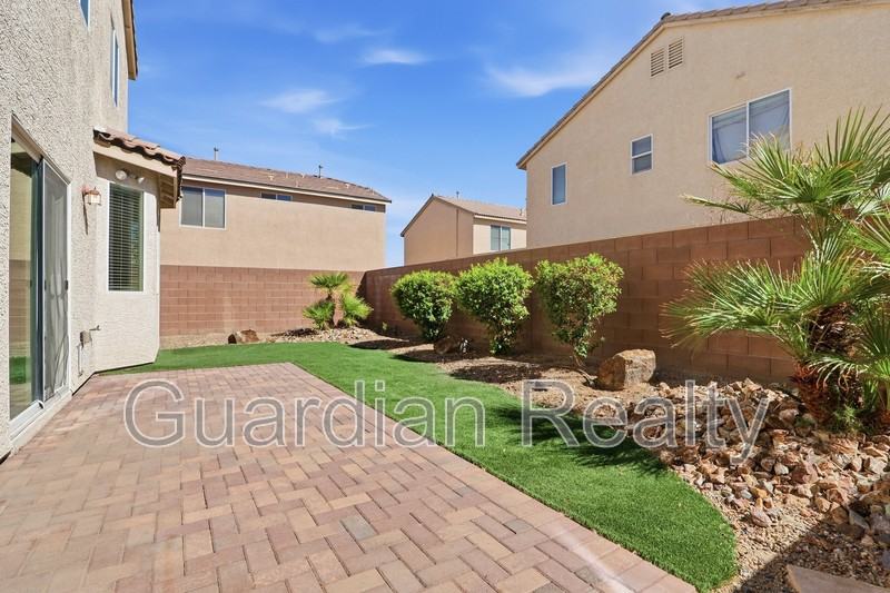 5582 Grinding Rock Way - Photo 7 of 25