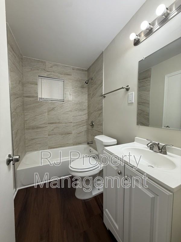 2166 Cassie Ave - Photo 5 of 10