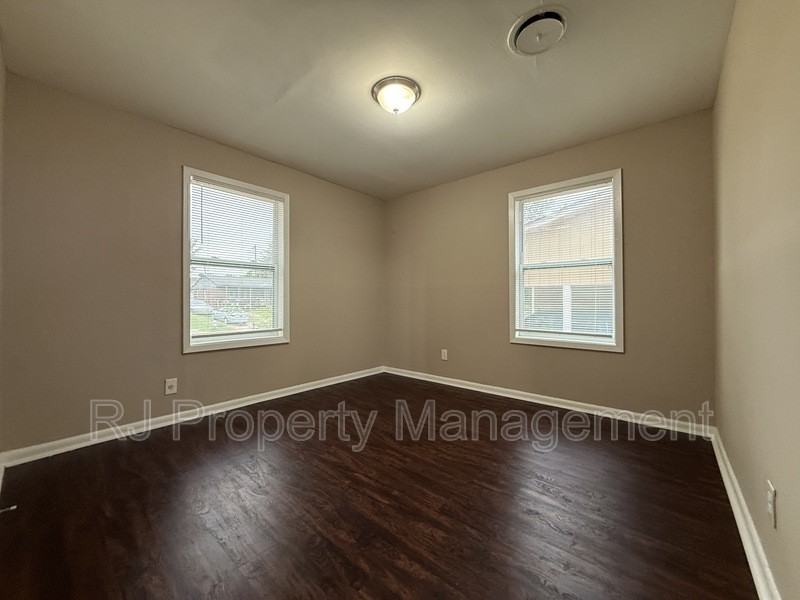 2166 Cassie Ave - Photo 7 of 10