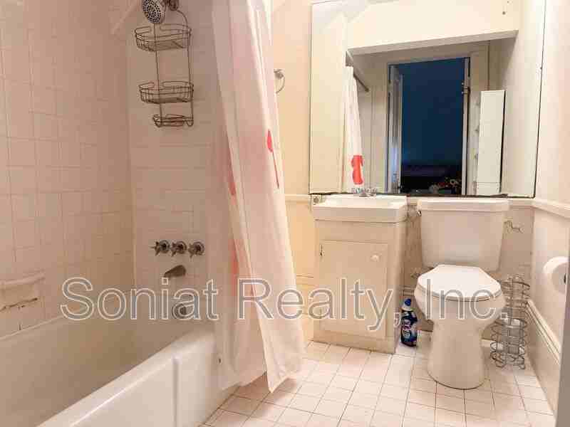 3707 Camp St - Photo 4 of 10
