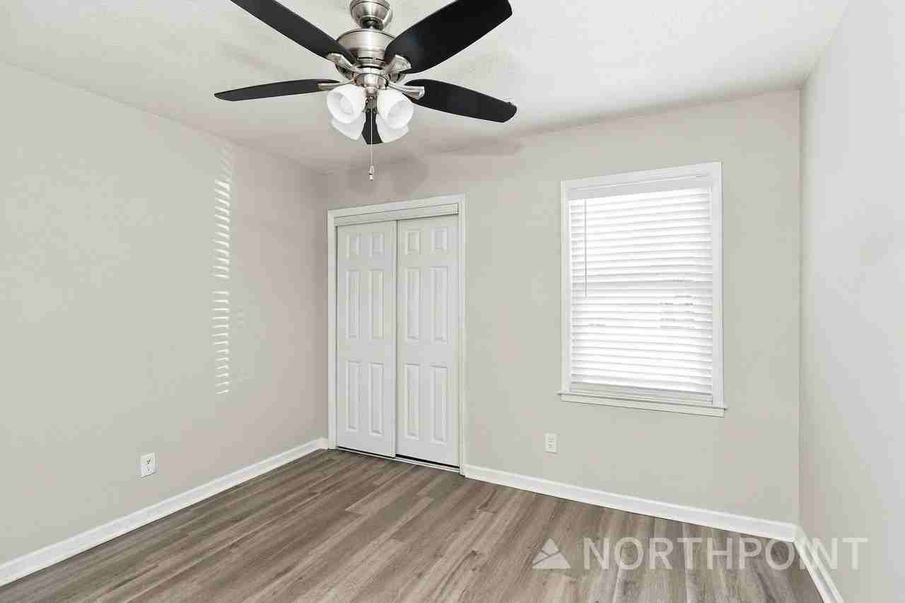 1100 Chandler Dr #104 - Photo 5 of 9