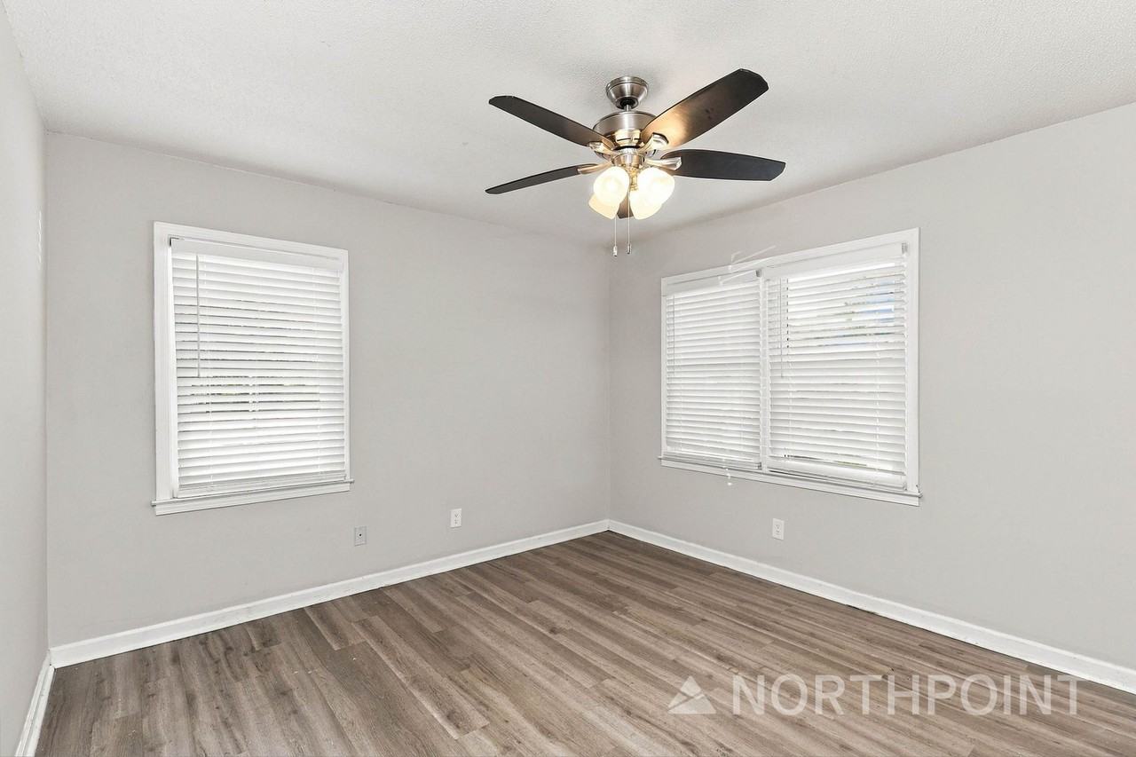1100 Chandler Dr #104 - Photo 6 of 9