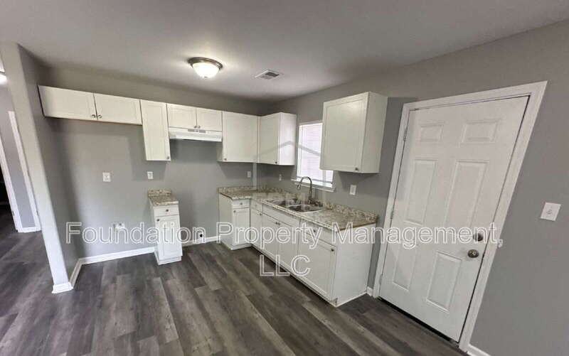 3679 Tchulahoma Rd - Photo 3 of 18