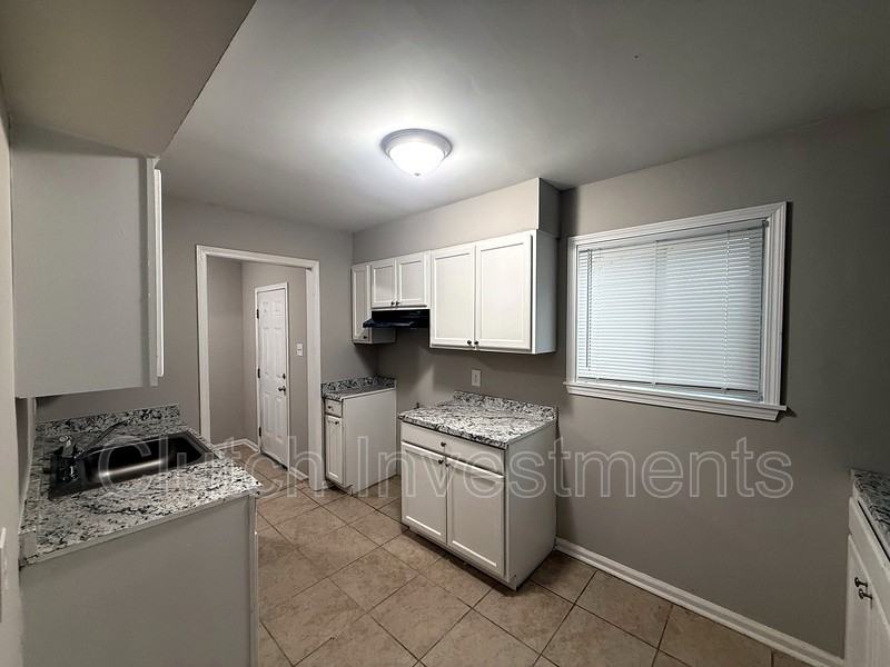 4107 Reed Ave - Photo 6 of 11