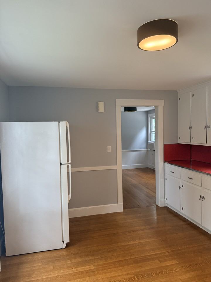 205 Speen St - Photo 2 of 33