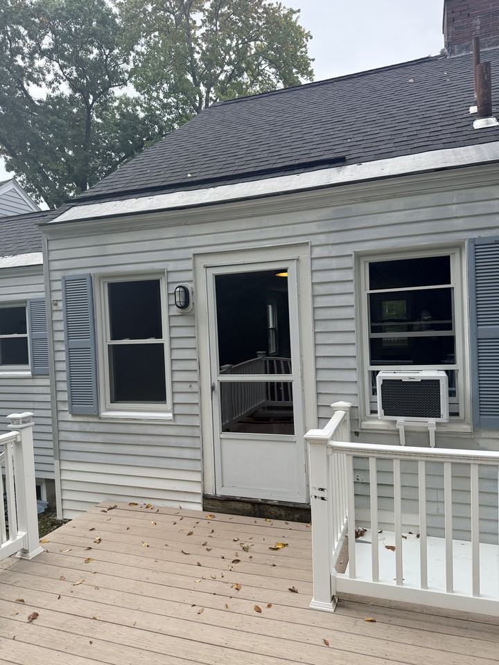 205 Speen St - Photo 6 of 33