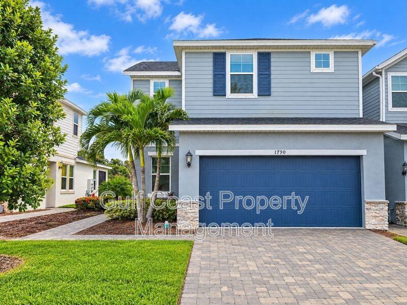 1790 Woodleaf Hammock Ct