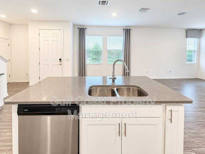 1790 Woodleaf Hammock Ct - Photo 3 of 23