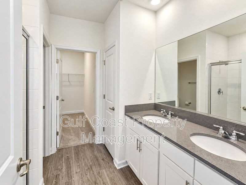 1790 Woodleaf Hammock Ct - Photo 7 of 23