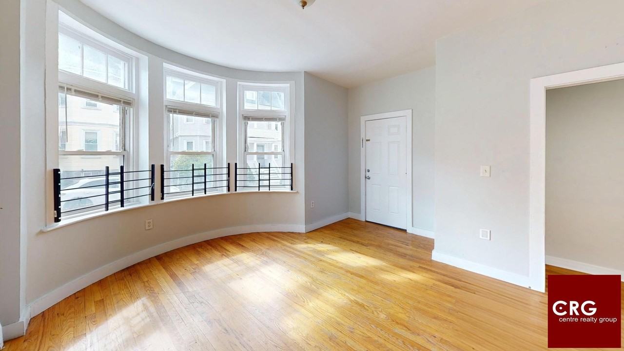 40 Fayston St #1 - Photo 3 of 11