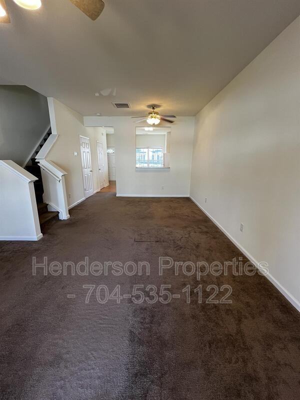 10452 Stokeshill Ct - Photo 7 of 13