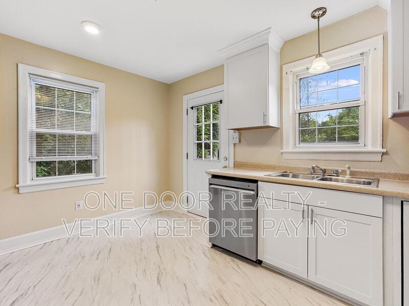 700 Tanyard St - Photo 6 of 21
