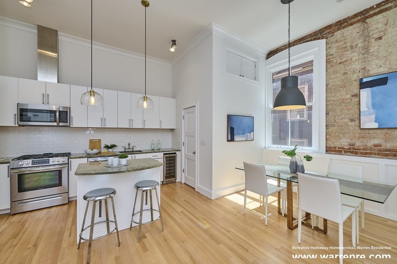 35 Saratoga St #1 - Photo 4 of 19