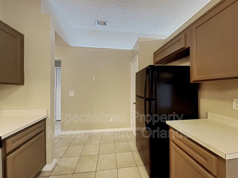 1519 Prairie Lake Blvd - Photo 4 of 17