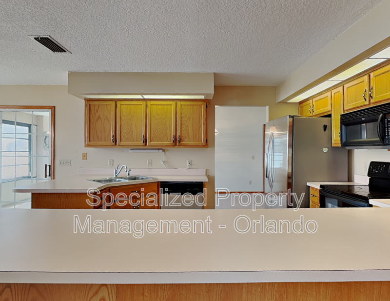 1423 La Casita St - Photo 5 of 24