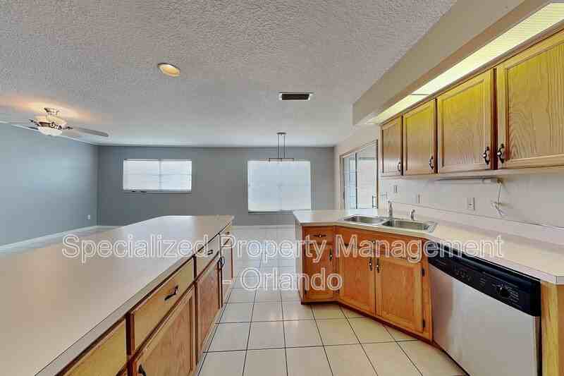 1423 La Casita St - Photo 7 of 24