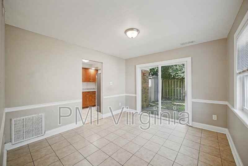 835 N Buckingham Ct - Photo 7 of 35