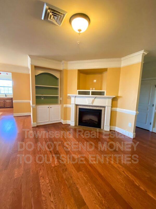 3310 Starboard Way - Photo 5 of 18