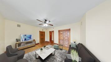 featured image of 6 Carmel St #2