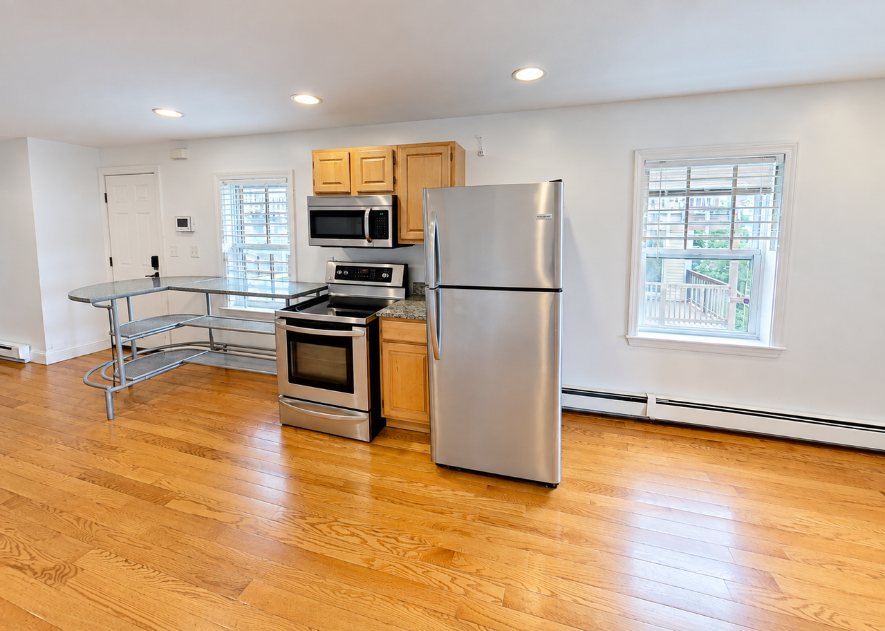 22 Fisher Ave #1 - Photo 3 of 9