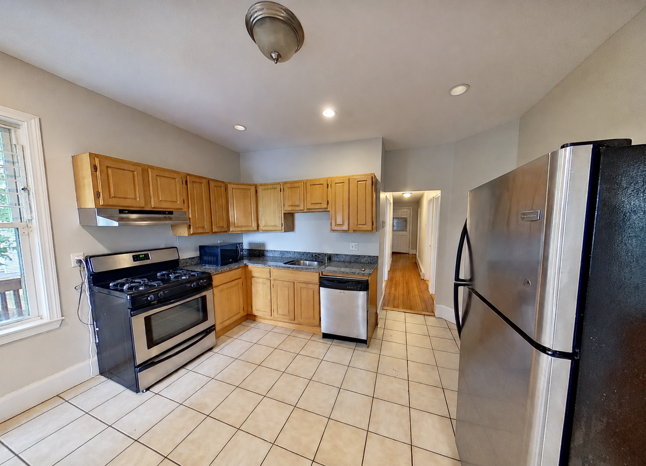 22 Fisher Ave #1 - Photo 5 of 9