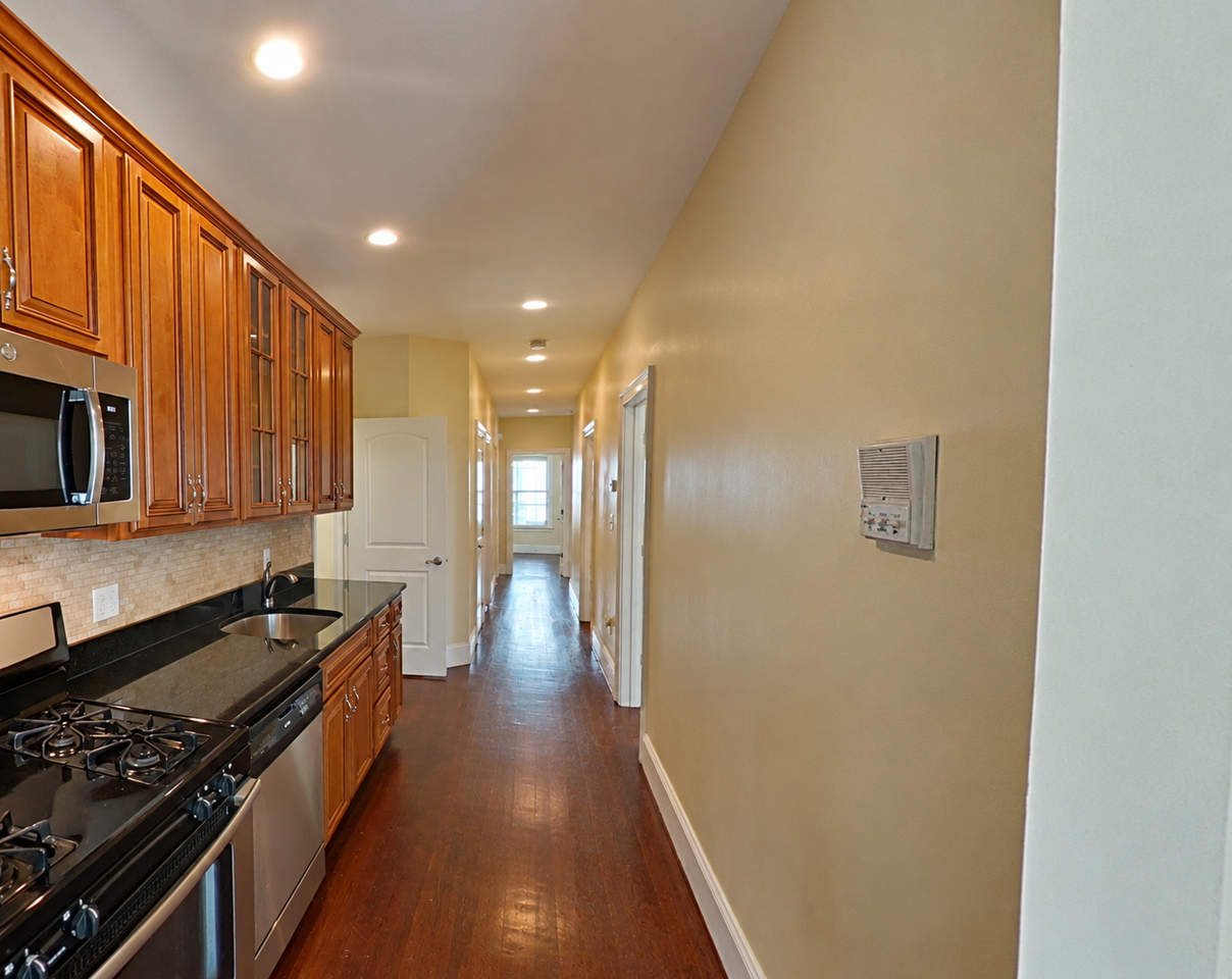 81 Hillside St #1 - Photo 2 of 10