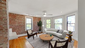 featured image of 1540 Tremont St