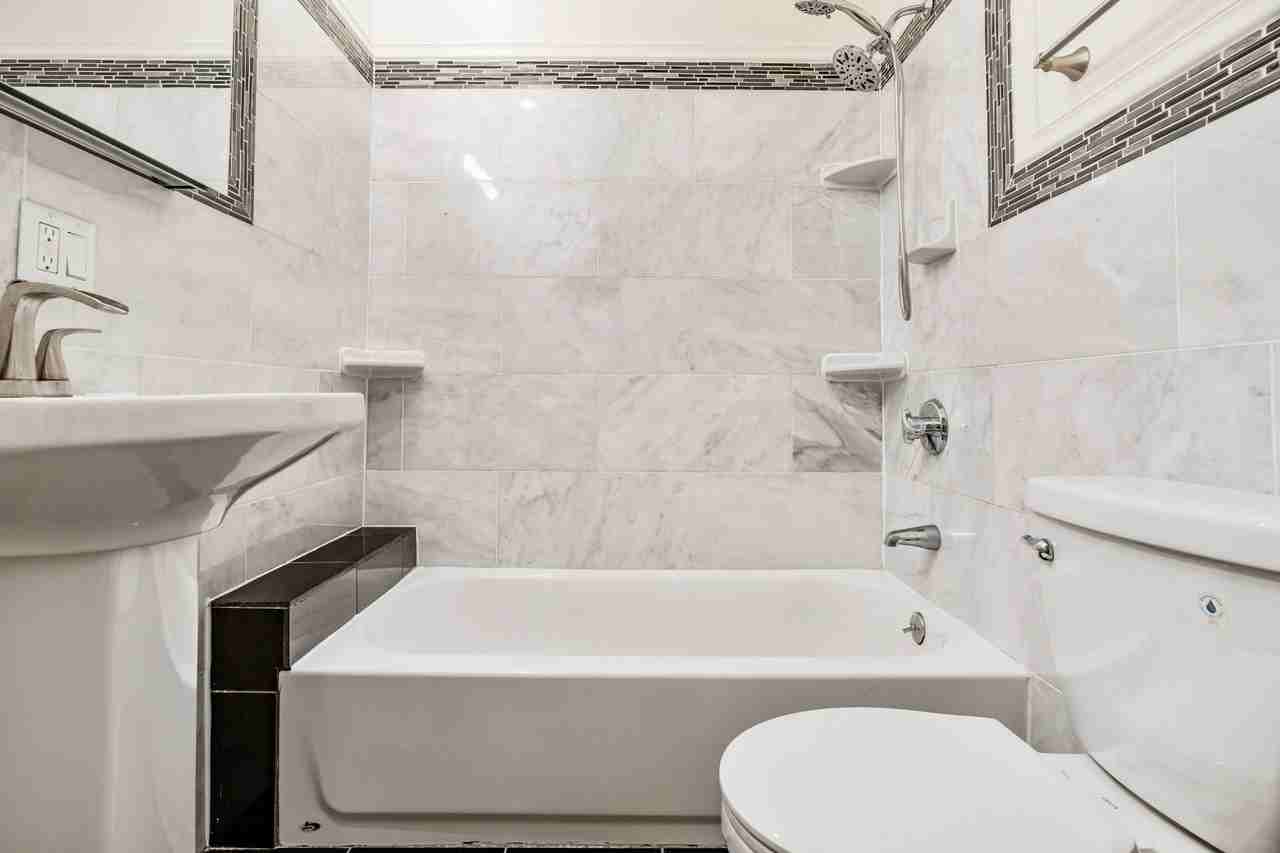 882 Huntington Ave #1 - Photo 2 of 11
