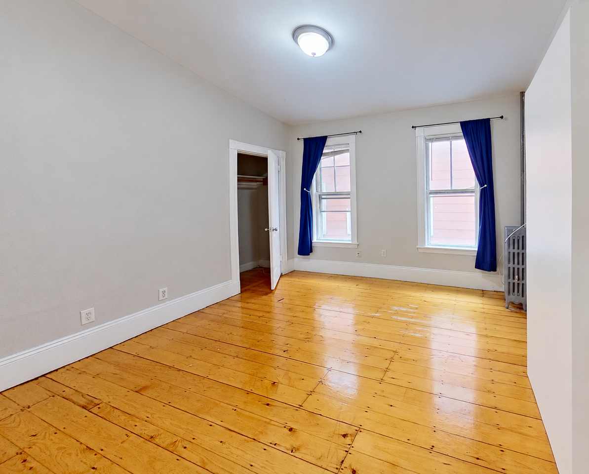 53 Hillside St #2 - Photo 4 of 10
