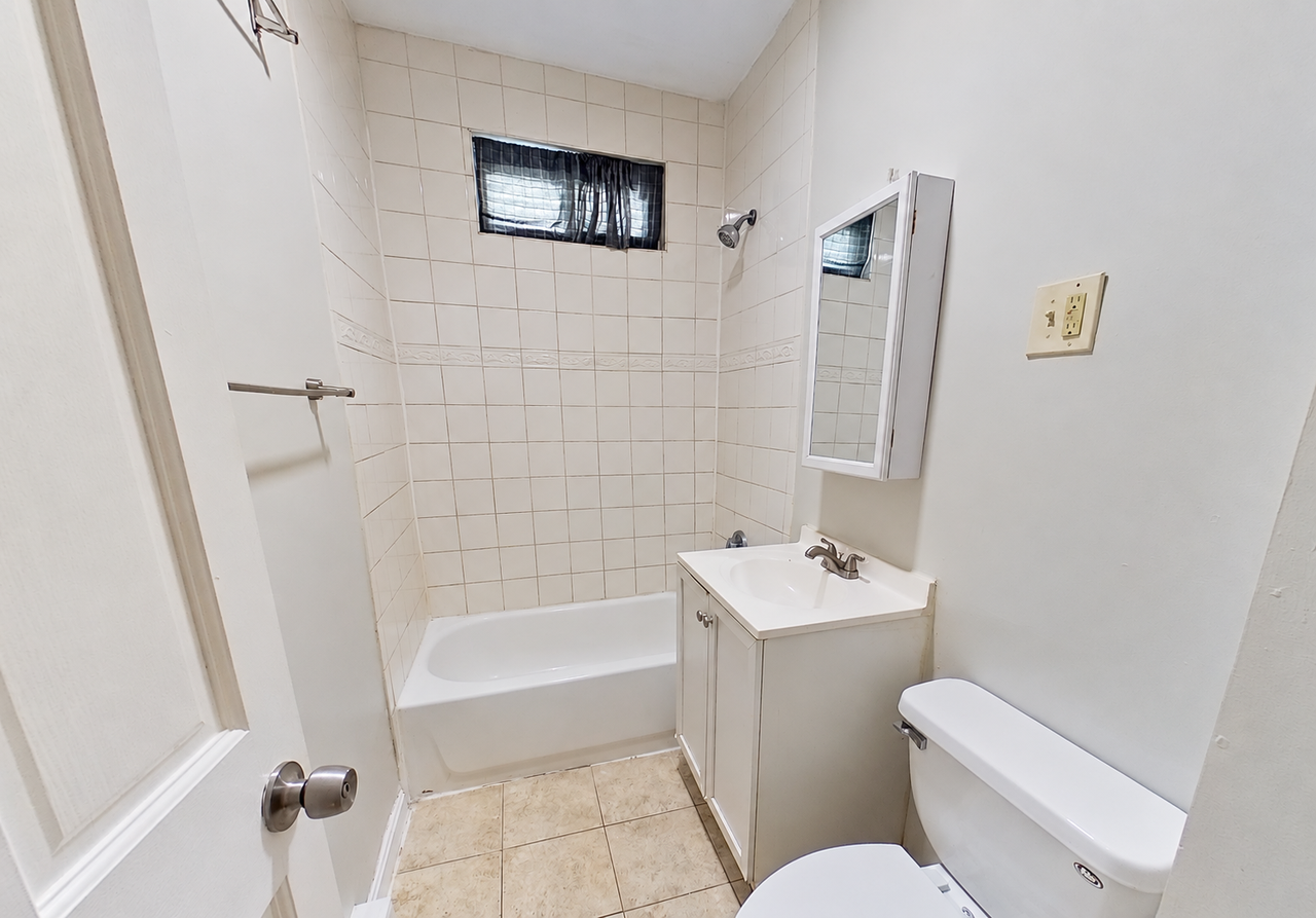 53 Hillside St #2 - Photo 5 of 10