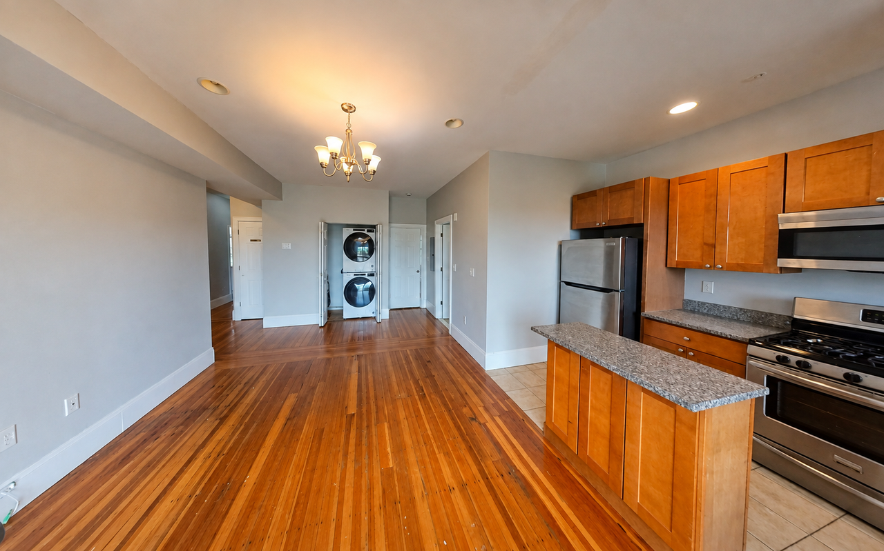 28 Fisher Ave #2 - Photo 4 of 11