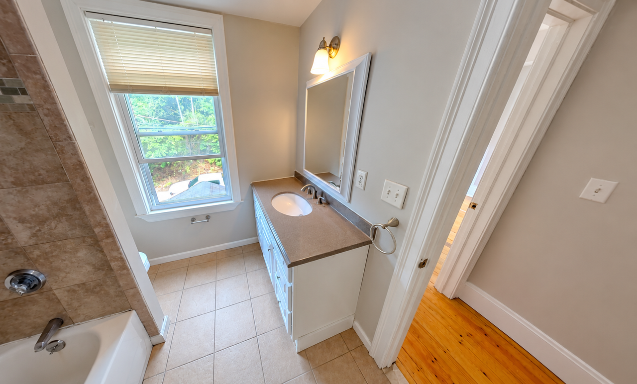 28 Fisher Ave #2 - Photo 7 of 11