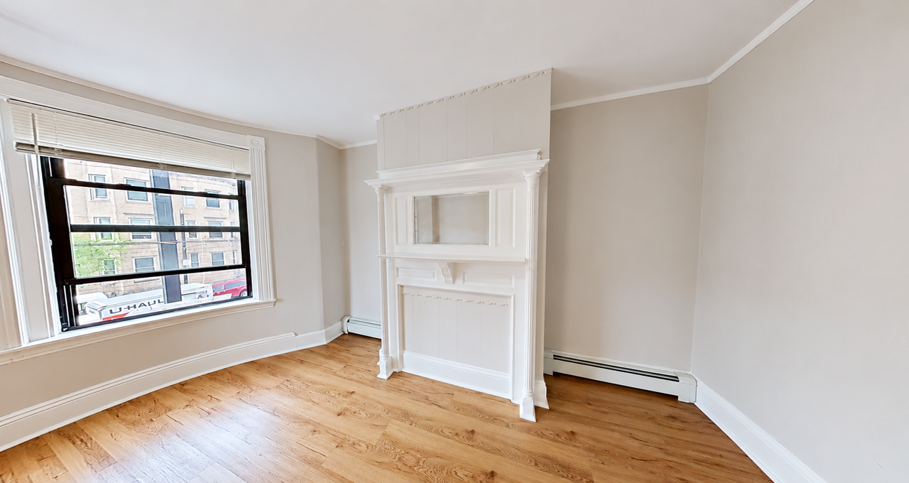 882 Huntington Ave #2 - Photo 6 of 18