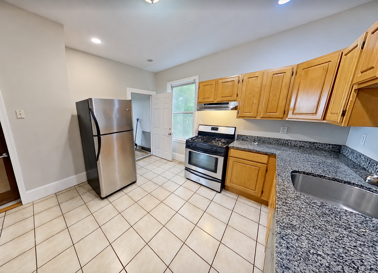 22 Fisher Ave #2 - Photo 3 of 9