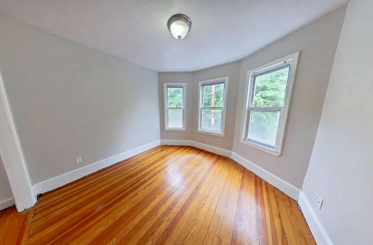 22 Fisher Ave #2 - Photo 6 of 9