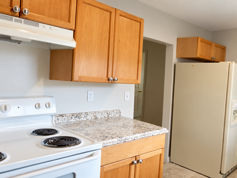 7704 N Huntley Ave - Photo 7 of 29