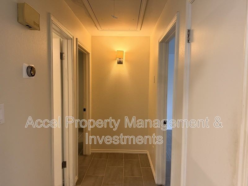 4701 N 6th St - Photo 7 of 23