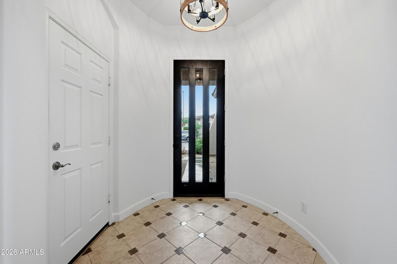 18110 W Paseo Way - Photo 3 of 33