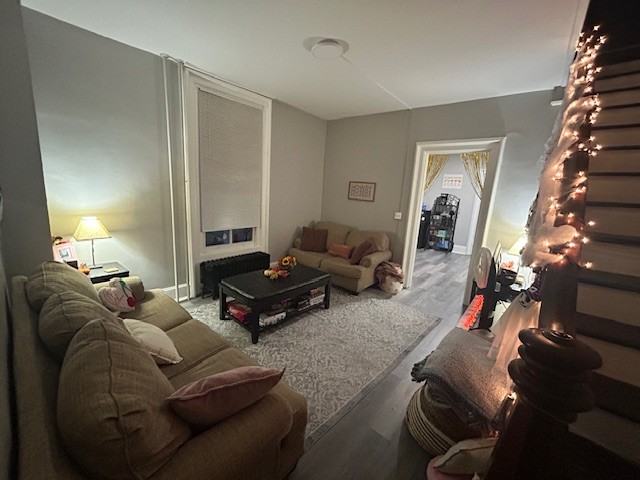 467 Montclair Ave - Photo 2 of 19