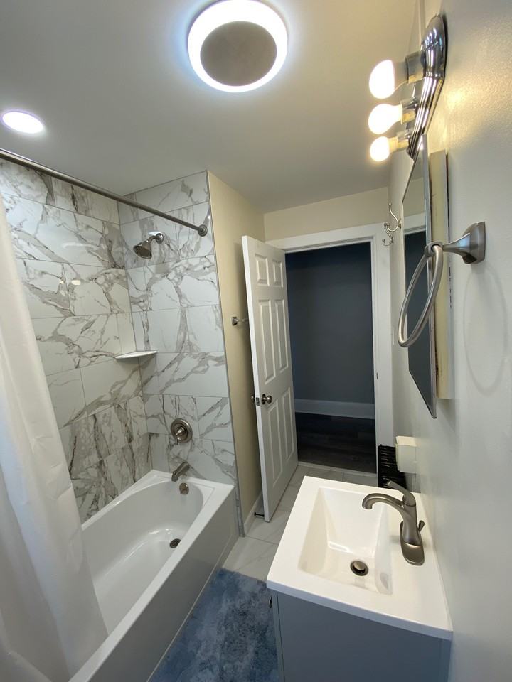 467 Montclair Ave - Photo 7 of 19