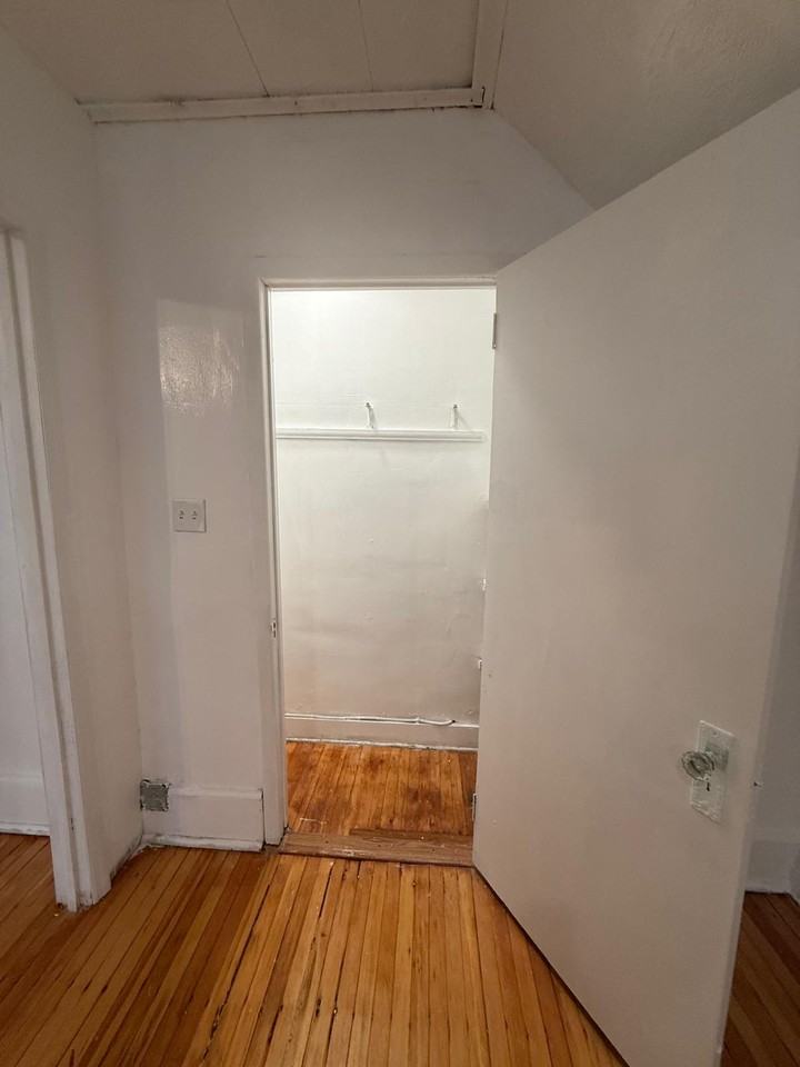 11 Troy St #3 - Photo 5 of 12