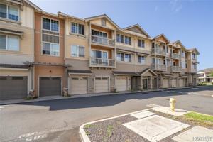 featured image of 1020 Kakala St #821